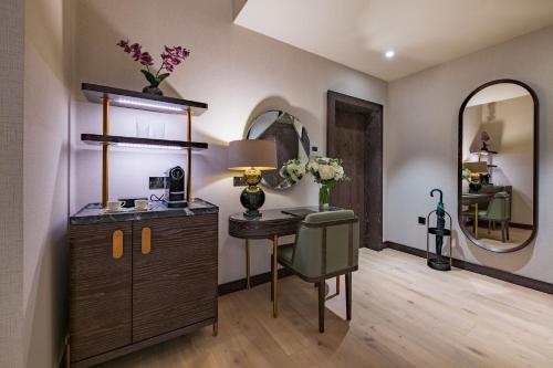 King Room - Bradshaw