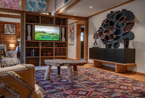 Suite 35