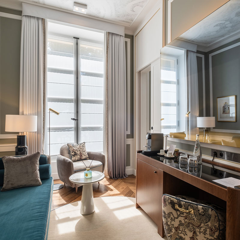 Connecting Junior Suites