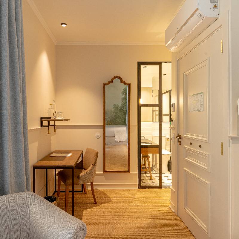 Single Room