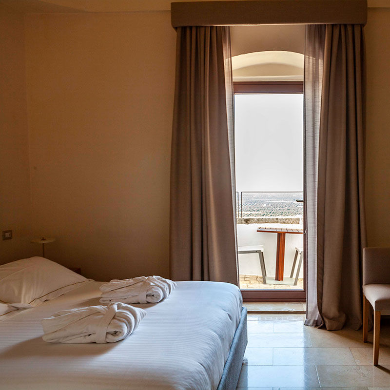 Deluxe Balcony Sea View Room