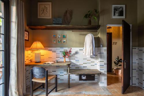 Palm Suite