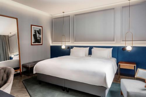 Collection Superior Room