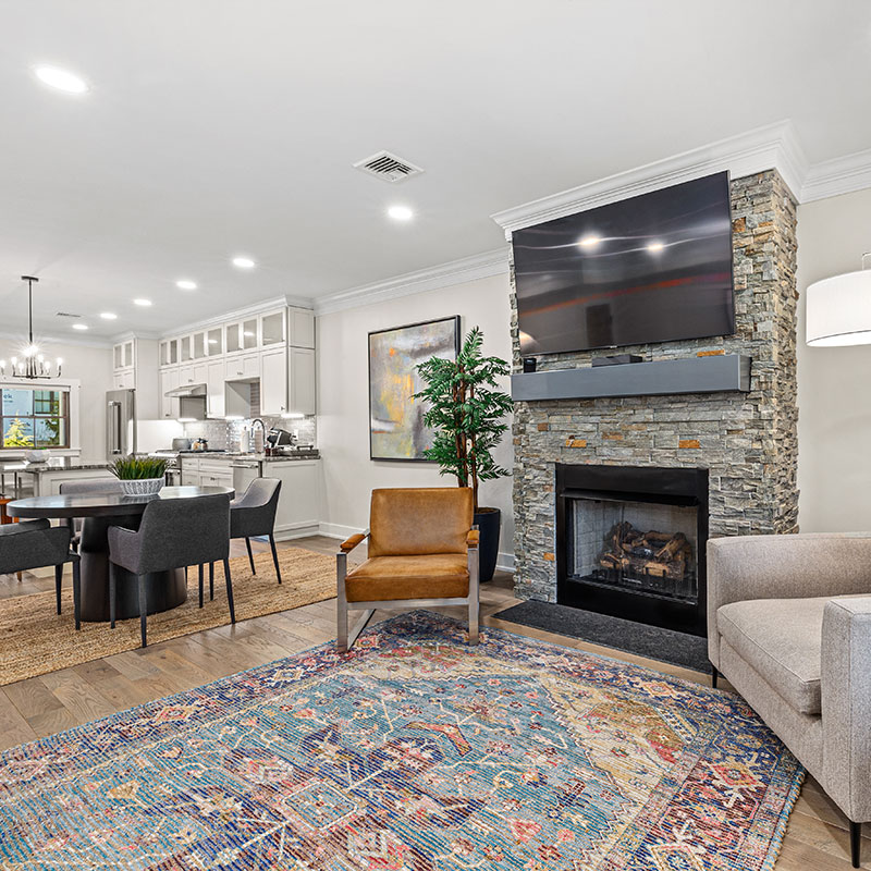 Grand Townhome on the Green