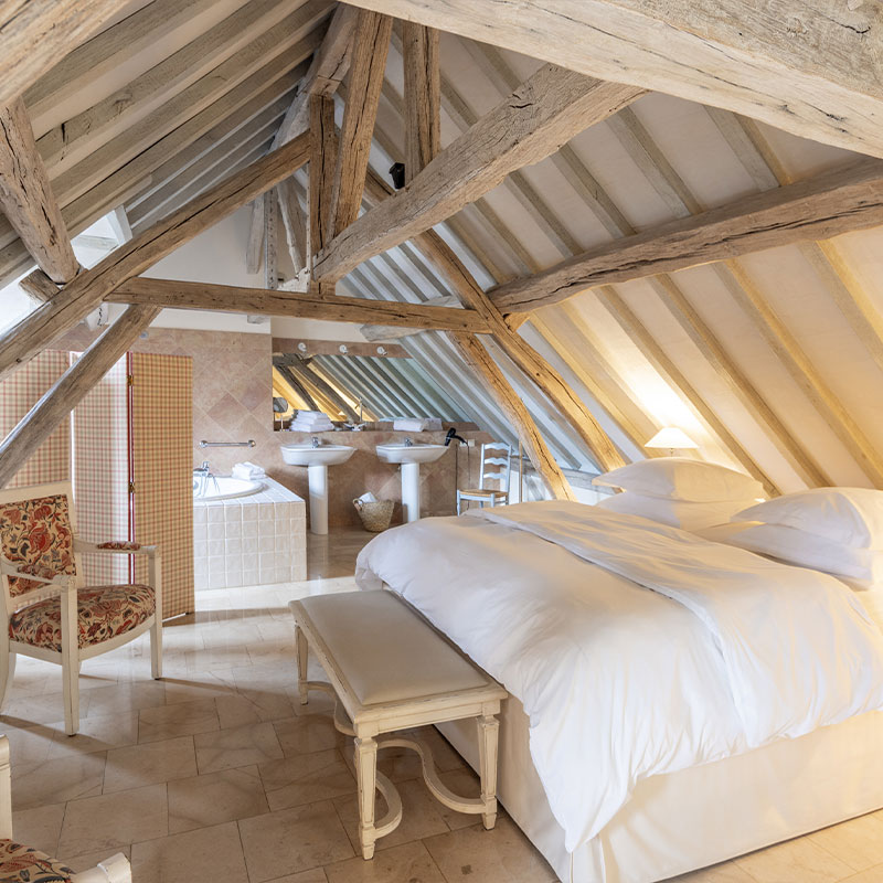 Signature Suite