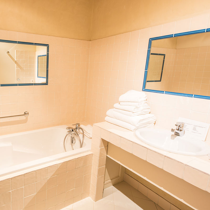 Grande Deluxe Room