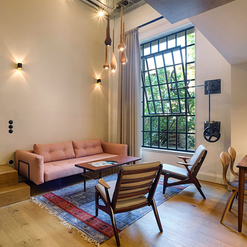 Superior Apartment- Split Level C1
