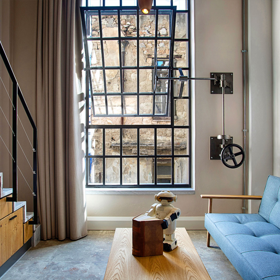 Apartment - Split Level F1