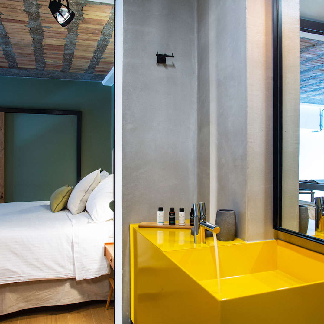 Apartment - Split Level F1