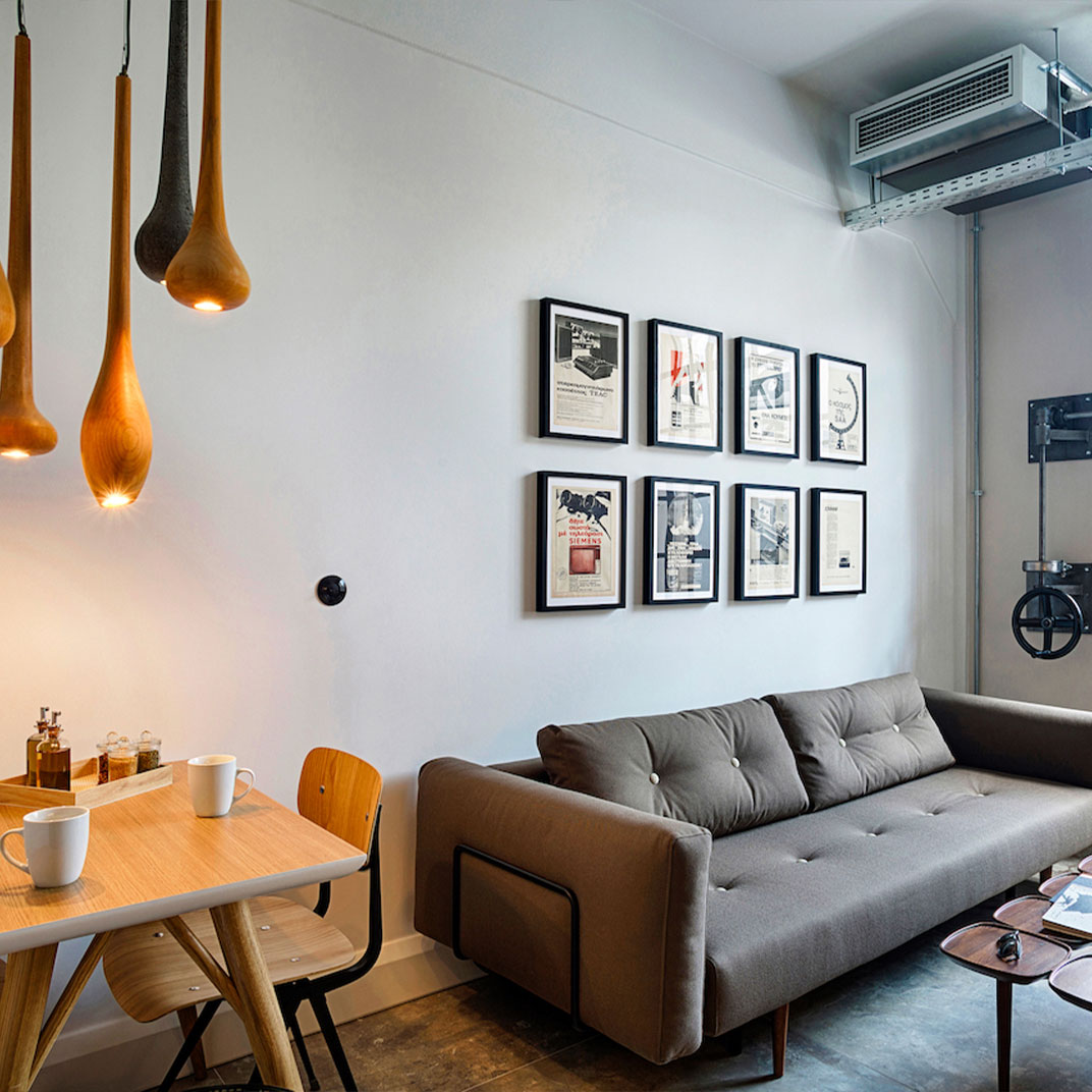 Standard Studio I2
