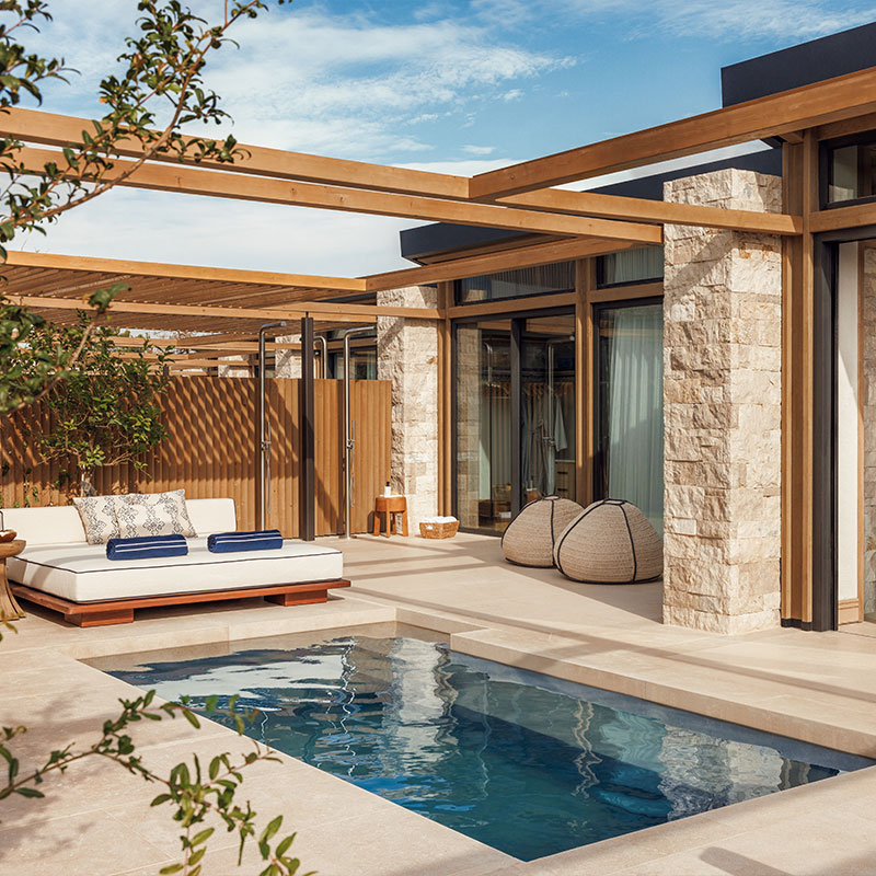 Riviera Bungalow Suite - Seafront Pool