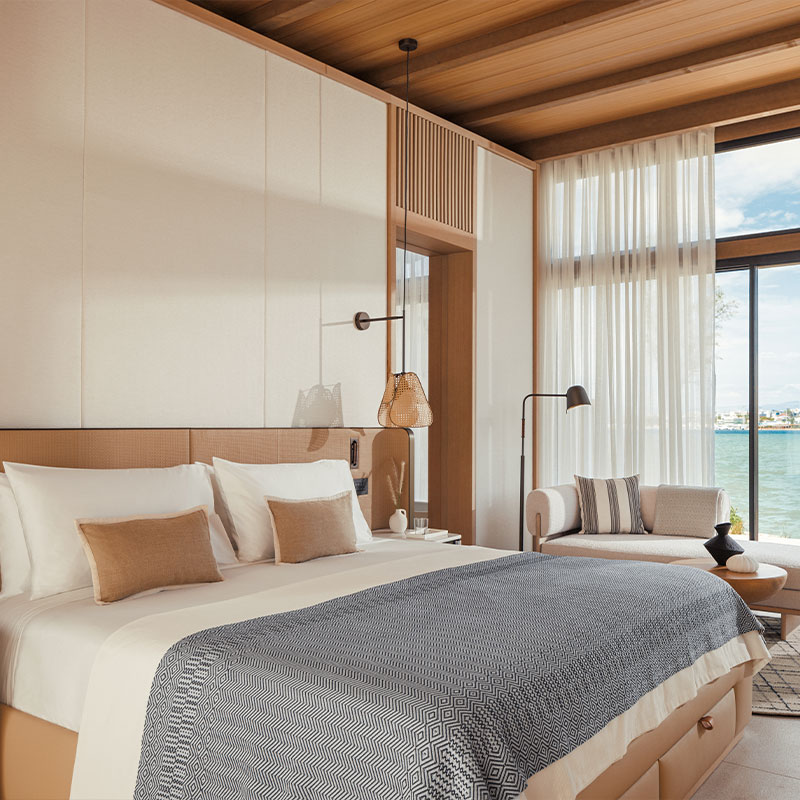 Riviera Bungalow Suite - Seafront Pool