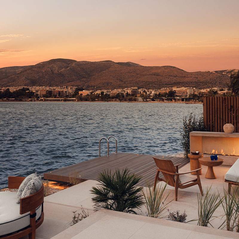 Riviera Bungalow Suite - Seafront Pool