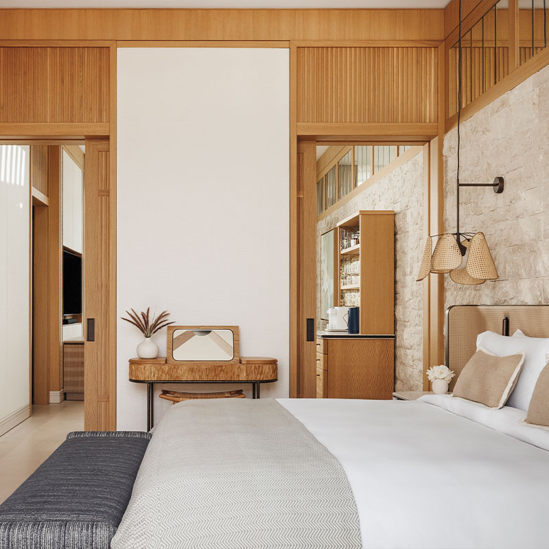 One-Bedroom Suite Queen Pvt Pool
