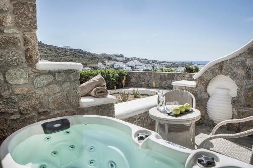 Executive Suite with Private Hot Tub