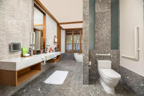 Premium King Room - Disability Access