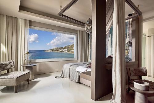 Signature Sea View Suite with Private Heated Pool