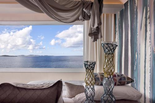 Signature Sea View Suite with Private Heated Pool