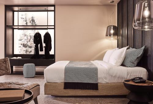 Deluxe Family Suite