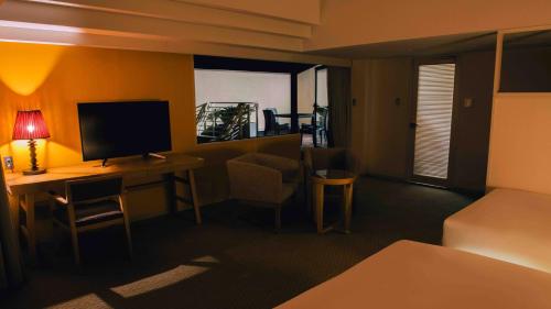 Superior Twin Room with Balcony