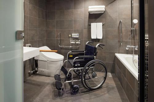 Deluxe Accessible Twin Room
