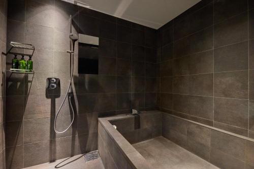 Awata Suite- King-Bedroom 58㎡