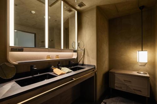 Pan Pacific Suite- King-Bedroom 85㎡