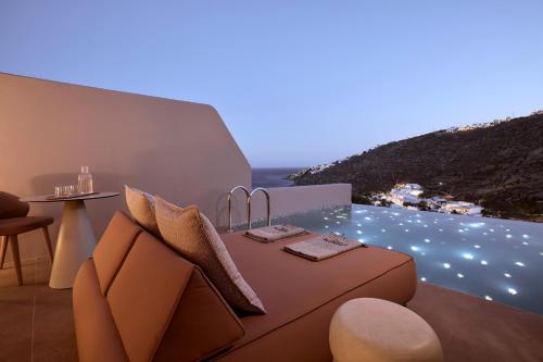 Sea View Suite with Private Heated Pool