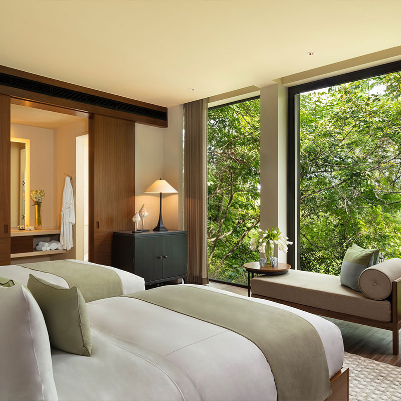 Three-Bedroom Sea View Residence 