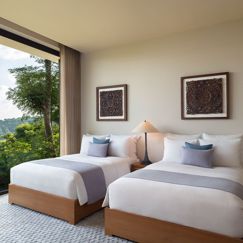 Four-Bedroom Sea View Residence