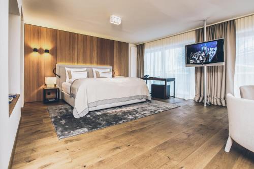 Junior Suite with balcony