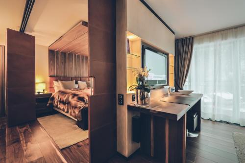 Deluxe Suite (Penthouse)