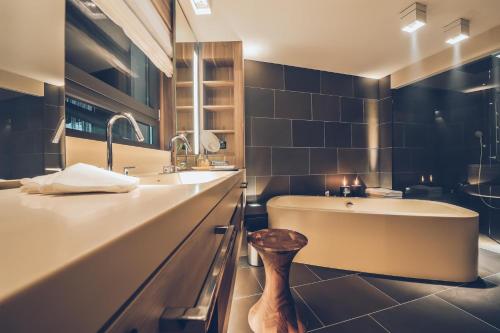 Deluxe Suite (Penthouse)