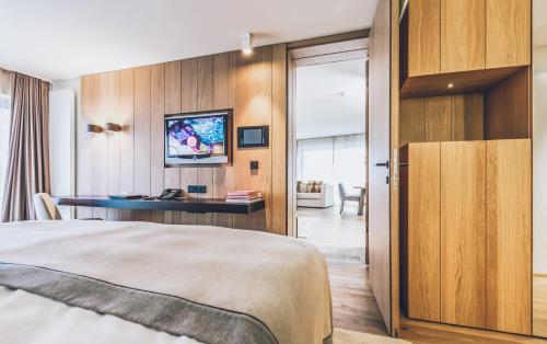 Junior Suite with balcony