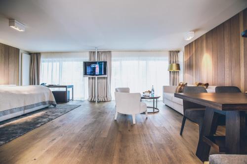 Junior Suite with balcony