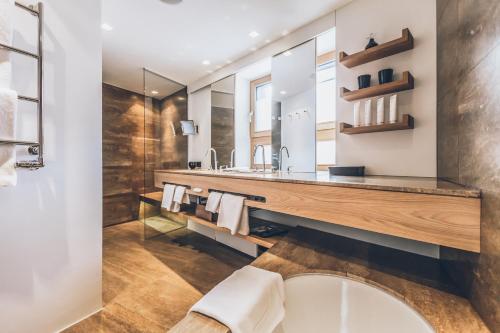 Junior Suite with balcony