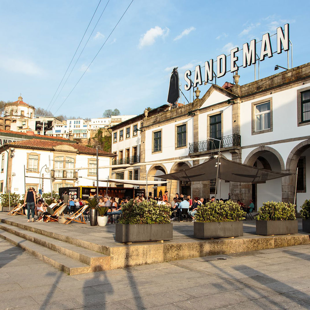 The House of Sandeman - Hostel & Suites