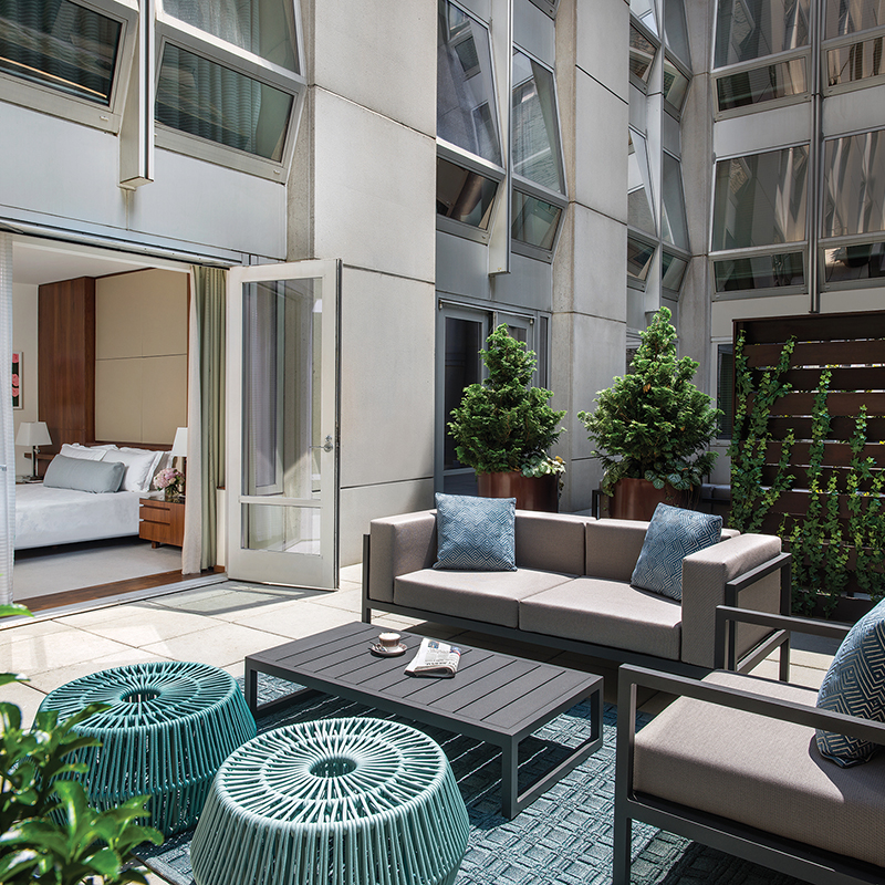 Deluxe Room with Courtyard Terrace
