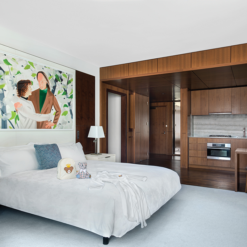 Executive Club Room with Kitchen ADA 