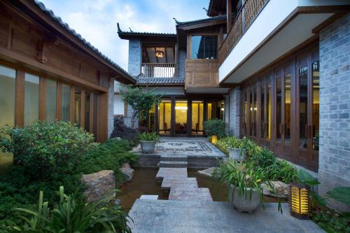Presindential Villa