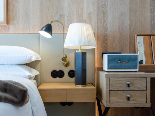 Contemporary Junior Suite