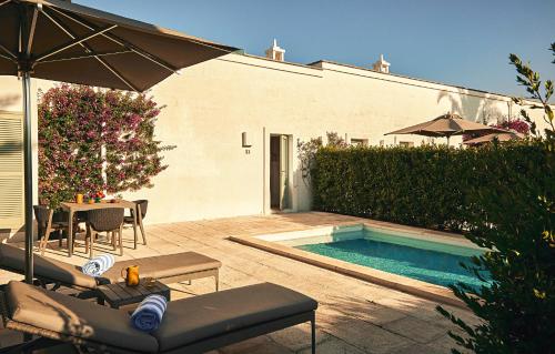 Deluxe Suite with Plunge Pool