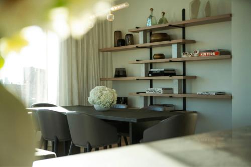 Fifth Avenue Two-Bedroom Penthouse with Downtown View