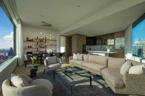Fifth Avenue Two-Bedroom Penthouse with Downtown View