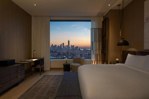 Executive Two-Bedroom Penthouse with Downtown View