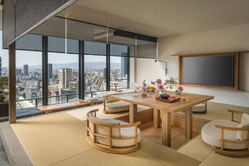 Grand Tatami Suite Two Doubles