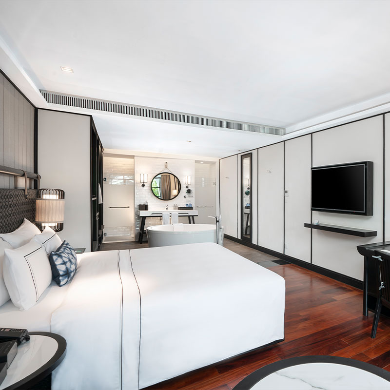 Premium Poolside Room