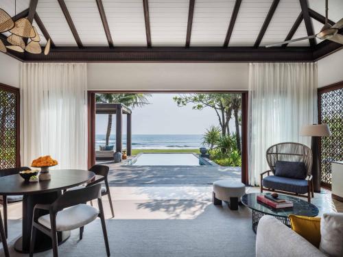 One-Bedroom Villa with Private Pool and Beachfront