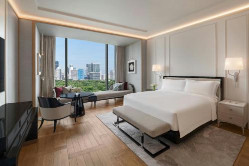 Club King Room with Park View, Club Lounge Access