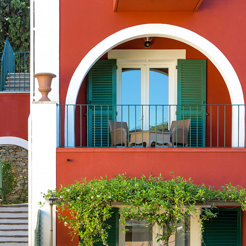 Priviledge room with loggia